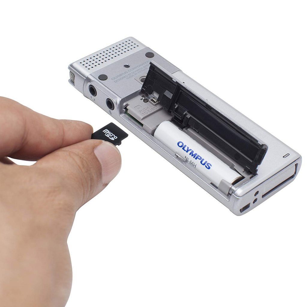 Olympus DM720 Digital Voice Recorder (4GB) Copia