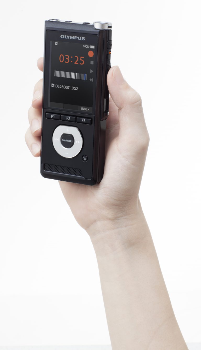 Olympus DS2600 Professional Voice Recorder with DSS Player Copia